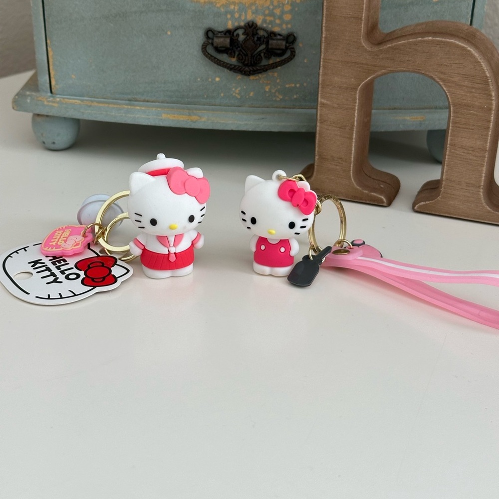 Hello Kitty Pink and White Keychain Set
